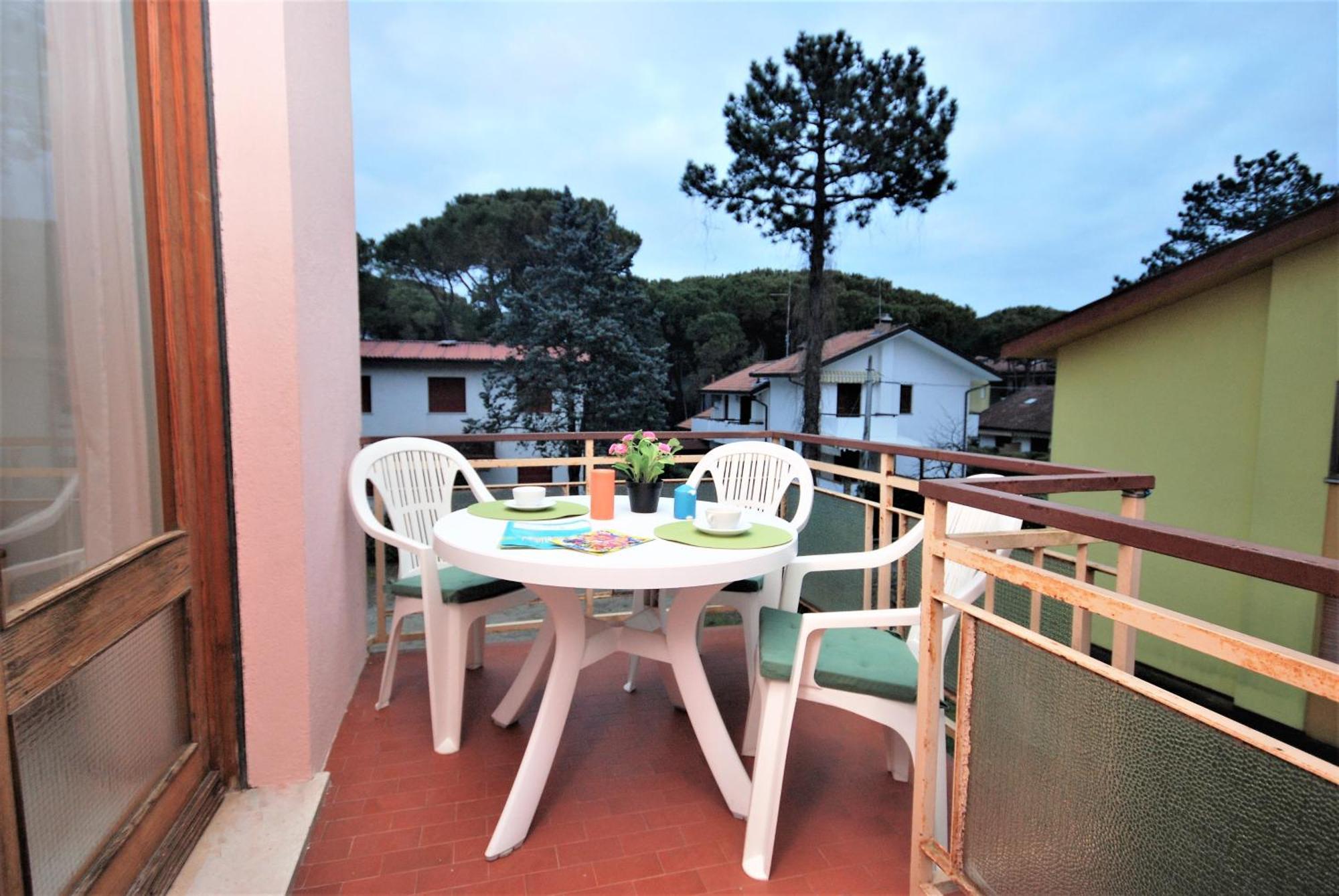 Appartamenti Lara Lignano Sabbiadoro Exterior foto